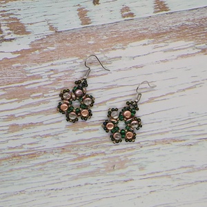 Karácsonyi gömb fülbevaló, ajándék, névnap, születésnap, Anyák napja, Nőnap, Húsvét, Karácsony, Télapó, ballagás - ékszer - fülbevaló - lógó fülbevaló - Meska.hu