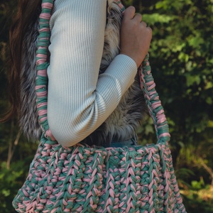 Flora horgolt válltáska, Táska & Tok, Kézitáska & válltáska, Válltáska, Horgolás, MESKA
