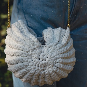 Cleo horgolt válltáska, Táska & Tok, Kézitáska & válltáska, Vállon átvethető táska, Horgolás, MESKA