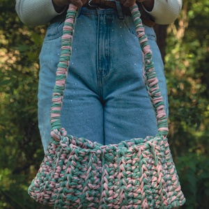 Személyre szabható horgolt válltáska (Box, box) , Táska & Tok, Kézitáska & válltáska, Válltáska, Horgolás, MESKA