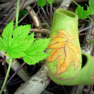 Nemez papucs őszi falevéllel - ruha & divat - cipő & papucs - mamusz & házicipő - Meska.hu