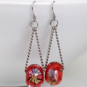 Korallpiros, medúzamintás lámpagyöngy fülbevaló, üvegékszer - ékszer - fülbevaló - lógó fülbevaló - Meska.hu