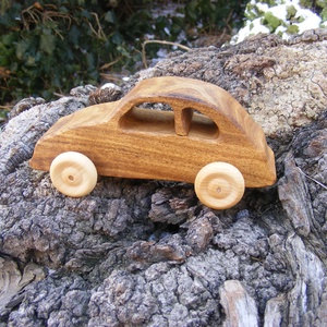 Játék fa autó, fakocsi, bogár kocsi -  - Meska.hu