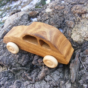 Játék fa autó, fakocsi, bogár kocsi -  - Meska.hu