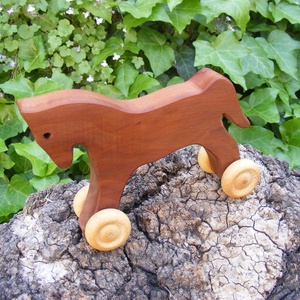 Játék fapaci, fa ló, gurulós fajáték -  - Meska.hu