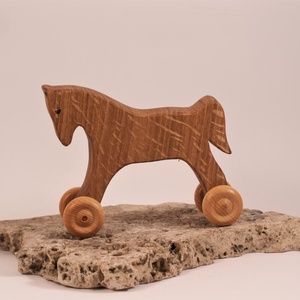 Játék fapaci, fa ló, gurulós fajáték - játék & sport - húzó & tolójátékok - Meska.hu