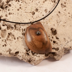 Fa nyaklánc, nyakbavaló  medál - ékszer - nyaklánc - medálos nyaklánc - Meska.hu