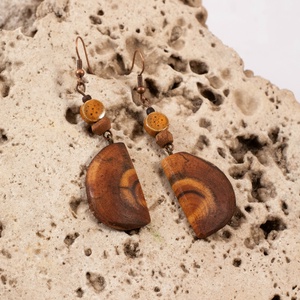 Fa fülbevaló - Meska.hu