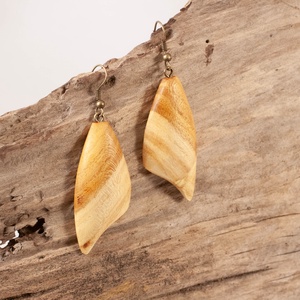 Fa fülbevaló - Meska.hu