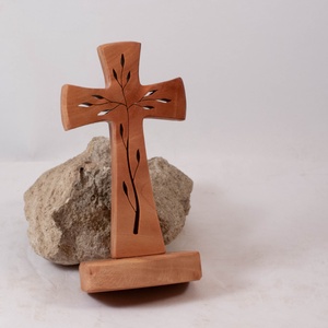 Mintás fakereszt talpas, asztali kereszt - otthon & életmód - vallás - kereszt - Meska.hu
