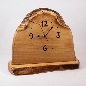 Fa asztali, talpas óra, kandalló óra, rusztikus faóra,  - Meska.hu