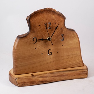 Fa asztali, talpas óra, kandalló óra, rusztikus faóra,  - Meska.hu