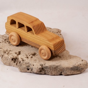Játék fa autó, terepjáró, old timer, fakocsi - játék & sport - húzó & tolójátékok - Meska.hu