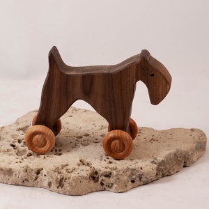 Játék fakutya, fa kutya, gurulós fajáték, foxi kutya - Meska.hu