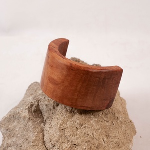 Ívelt fa franciacsat, hajcsat  - Meska.hu