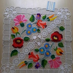 Új, címkés kézi hímzésű Kalocsai Riseliős Terítő (40x40 cm) � Hungarikum - Meska.hu
