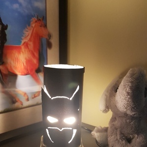 Batman lámpa, Otthon & Életmód, Lámpa, Asztali lámpa, Famegmunkálás, MESKA