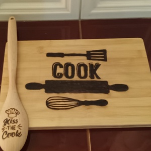 Konyhai szett, Kiss the Cook, Otthon & Életmód, Konyhafelszerelés, tálalás, Sütés, főzés, Vágódeszka, Gravírozás, pirográfia, MESKA