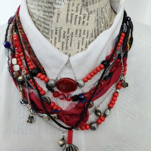 I love red - ékszer - nyaklánc - medál nélküli nyaklánc - Meska.hu