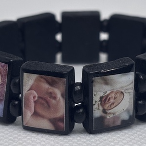 Egyedi karkötő saját képekkel - újszülött, Ékszer, Karkötő, Névre szóló karkötő, Ékszerkészítés, MESKA