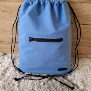Égszínkék hátizsák két zsebbel - Meska.hu
