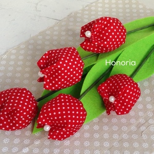 Piros pöttyös  tulipánok (5 db) -pöttyös -  - Meska.hu