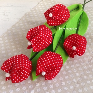 Piros pöttyös  tulipánok (5 db) -pöttyös -  - Meska.hu