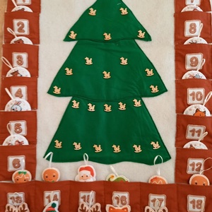 Adventi naptár- fenyőfás-interaktív - karácsony - adventi díszek - adventi naptár - Meska.hu