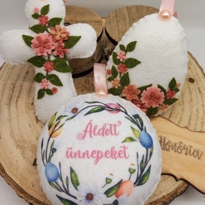 Áldott húsvétot!- virágos filc díszek dobozban, Otthon & Életmód, Dekoráció, Fali és függő dekoráció, Függődísz, Varrás, MESKA