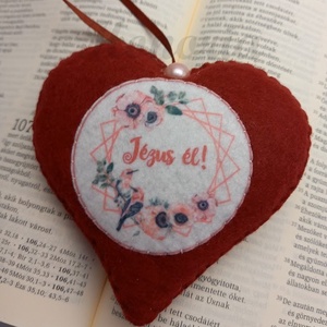 Levendulás szív-Keresztény igével- Jézus él! - otthon & életmód - gyertya, illat, aroma - illatzsák - Meska.hu Levendulás szív-Keresztény igével- Jézus él! - otthon & életmód - gyertya, illat, aroma - illatzsák - Meska.hu