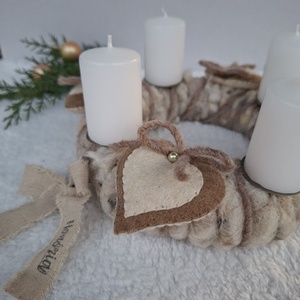 Adventi koszorú-gyapjúfilc-Vintage hangulat - karácsony - adventi díszek - adventi koszorú - Meska.hu