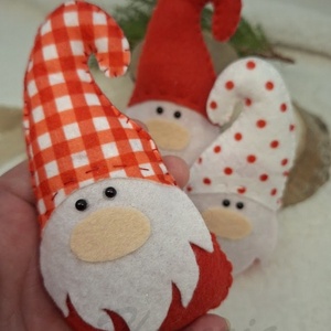 Karácsonyi manók - filc karácsonyfa dísz (3db)-piros, Karácsony, Karácsonyi lakásdekoráció, Karácsonyi manók, figurák, Varrás, MESKA