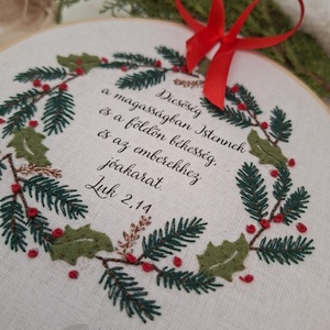 Hímzett karácsony- Bibliai  igével- Lukács 2,14, Karácsony, Karácsonyi lakásdekoráció, Karácsonyi lakásdíszek, Varrás, MESKA