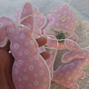  Filc Húsvéti dísz szett ( 5db)- Happy Easter!-rózsaszn - ünnepi díszek, dekorációk - húsvéti díszek és dekorációk - húsvéti tojásfadíszek - Meska.hu