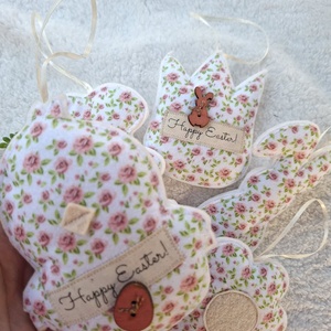  Filc Húsvéti dísz szett ( 5db)- Happy Easter!-rózsás - ünnepi díszek, dekorációk - húsvéti díszek és dekorációk - húsvéti tojásfadíszek - Meska.hu