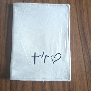 Bibliaborító-krém - Meska.hu