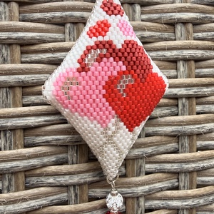Szíves kulcstartó, dísz, Táska & Tok, Kulcstartó & Táskadísz, Kulcstartó, Gyöngyfűzés, gyöngyhímzés, Ékszerkészítés, MESKA