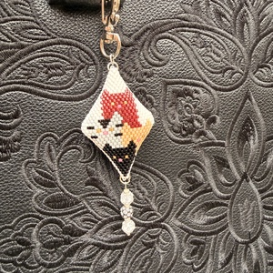 Cicás kulcstartó, dísz - táska & tok - kulcstartó & táskadísz - kulcstartó - Meska.hu