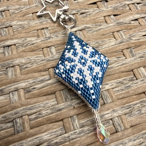 Hópelyhes kulcstartó, dísz - táska & tok - kulcstartó & táskadísz - kulcstartó - Meska.hu