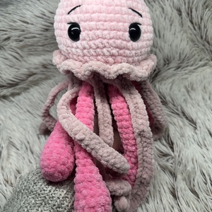 Horgolt medúza plüss, Játék & Sport, Plüssállat & Játékfigura, Más figura, Horgolás, MESKA