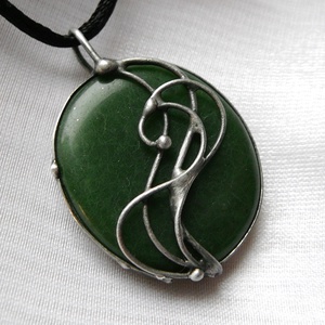 Nefrit jáde medál - Meska.hu