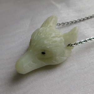 Aragonit farkasos nyaklánc - ékszer - nyaklánc - medálos nyaklánc - Meska.hu