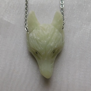 Aragonit farkasos nyaklánc - ékszer - nyaklánc - medálos nyaklánc - Meska.hu