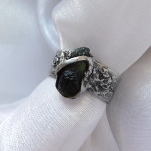 Moldavit gyűrű - ékszer - gyűrű - szoliter gyűrű - Meska.hu