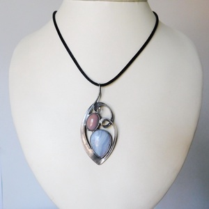 Kalcedon medál - ékszer - nyaklánc - medálos nyaklánc - Meska.hu