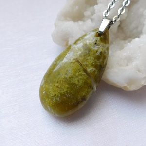 Zöld opál medál - ékszer - nyaklánc - medál - Meska.hu