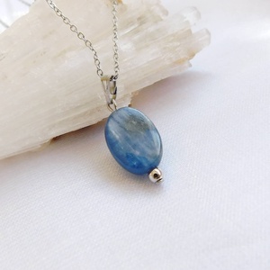 Disztén (kianit) medál - ékszer - nyaklánc - medál - Meska.hu