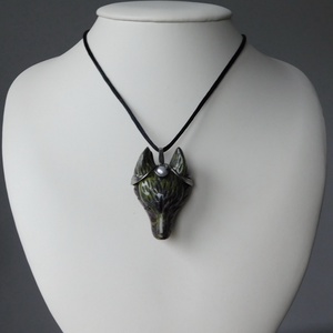 Sárkányvér jáspis farkas medál folyami gyönggyel - ékszer - nyaklánc - medál - Meska.hu