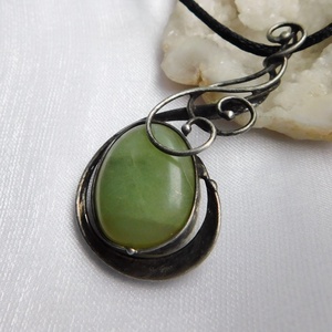 Jáde medál - ékszer - nyaklánc - medálos nyaklánc - Meska.hu