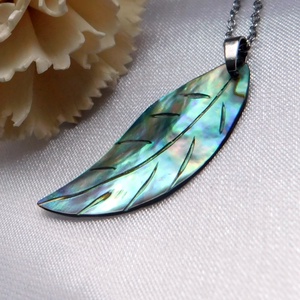 Abalone (paua)kagyló gyöngyház medál  - ékszer - nyaklánc - medálos nyaklánc - Meska.hu